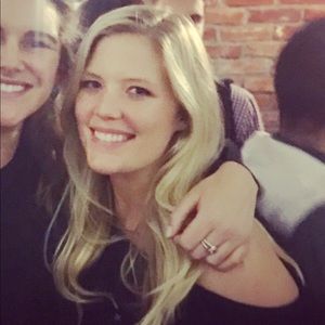 Meet your Posher, Caroline